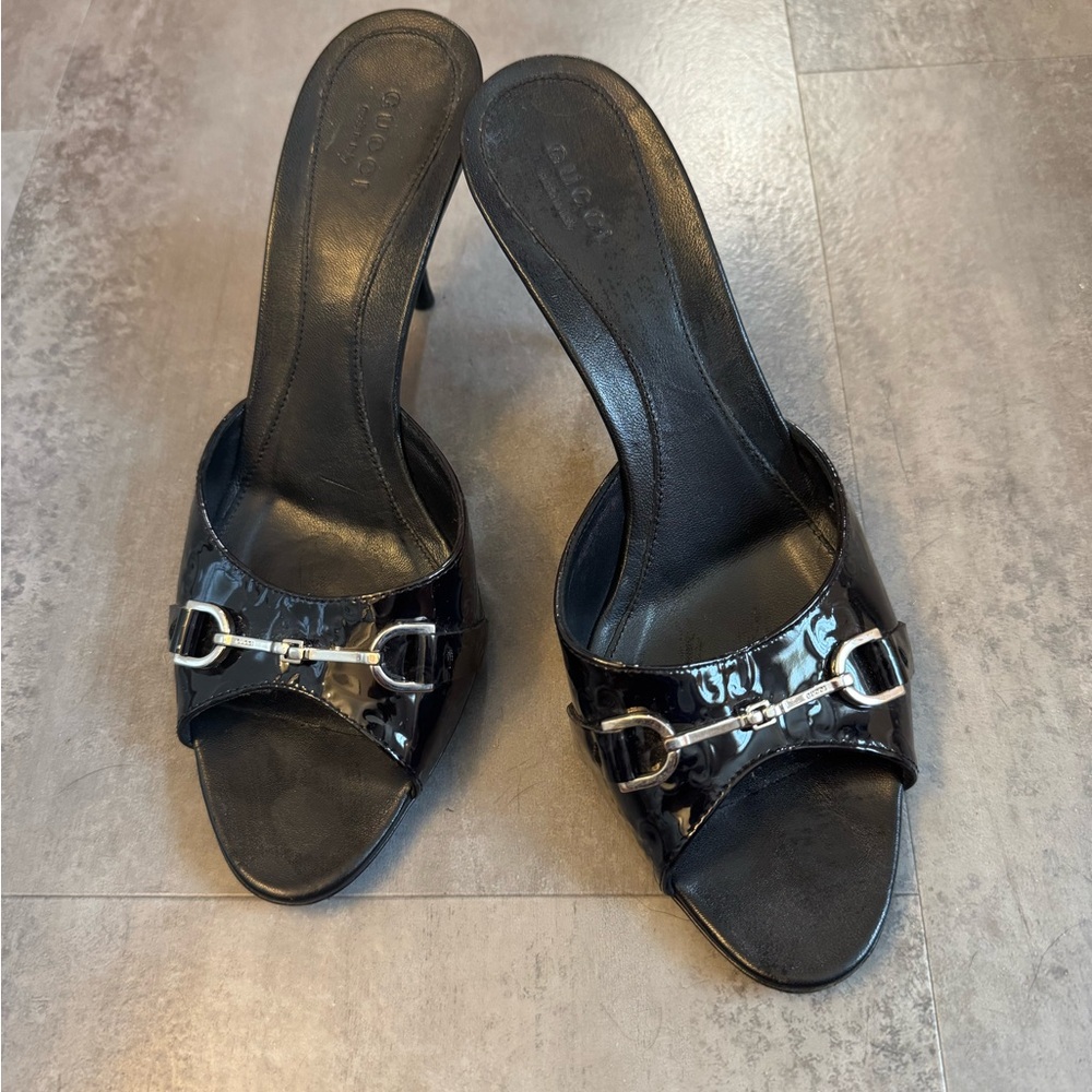 Gucci Black Patent Leather Heels with Silver Horsebit Accents